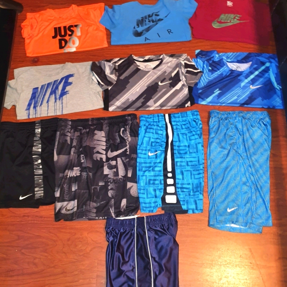Nike Boys